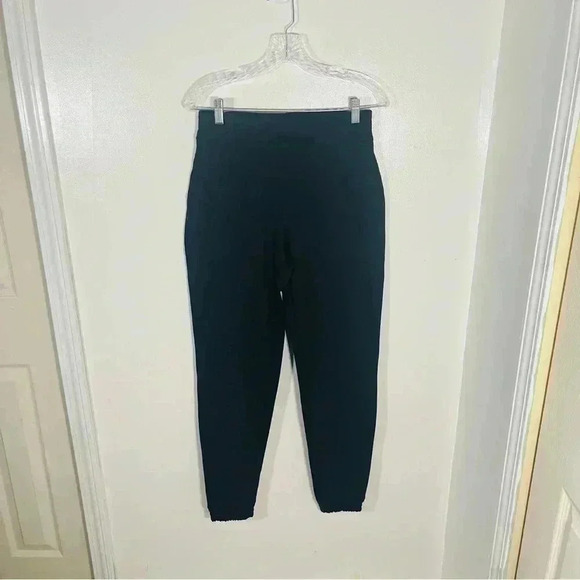 SPANX The Perfect Pant Ankle Joggers Classic Black Ponte Knit Neutral Casual - Picture 2 of 7